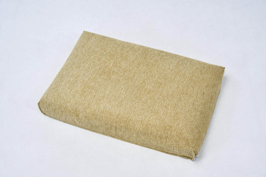 AirNest dog bed (S) in lemongrass, flat top view of cushion